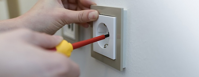 Elektro­installation bei Hirschmann & Zucker in Heilsbronn